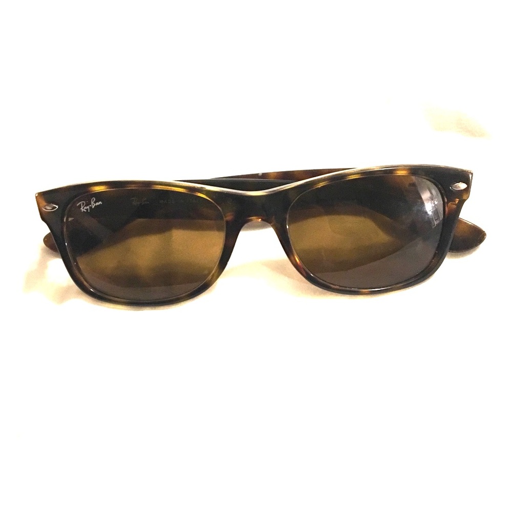 Ray Ban Brown Tortoise Shell Sunglasses